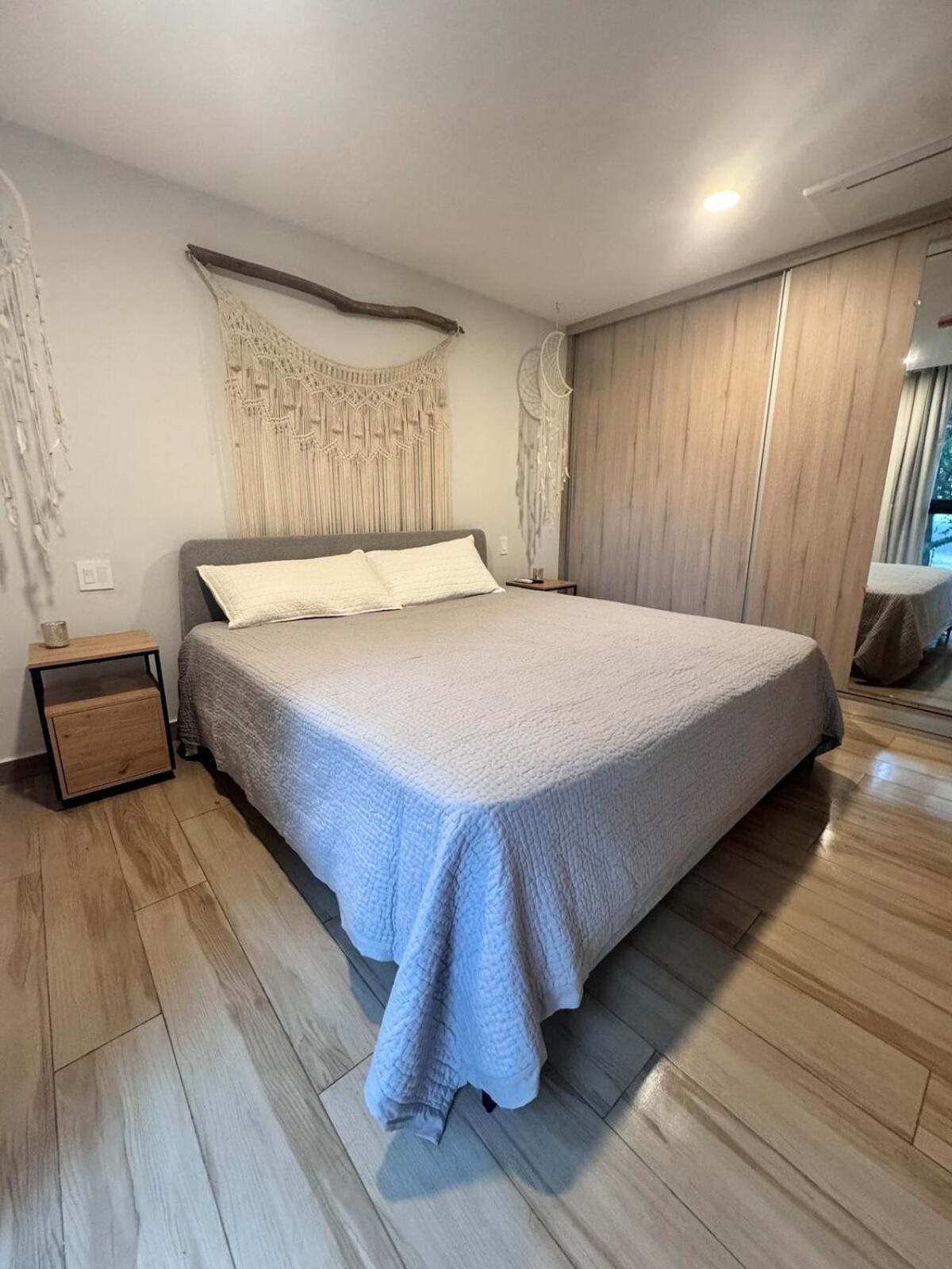 En Torres Del Mar, Apartment *